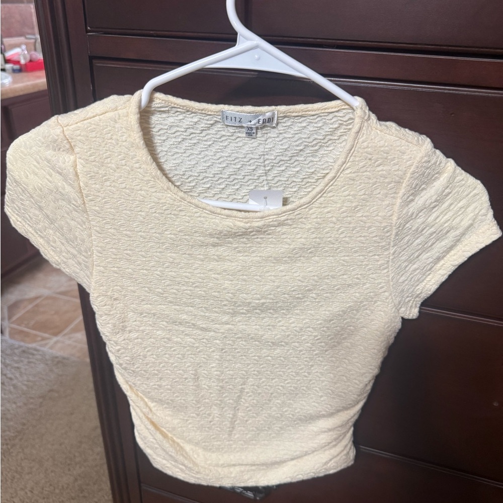 Buckle Soft Yellow Textured Short Sleeve Top